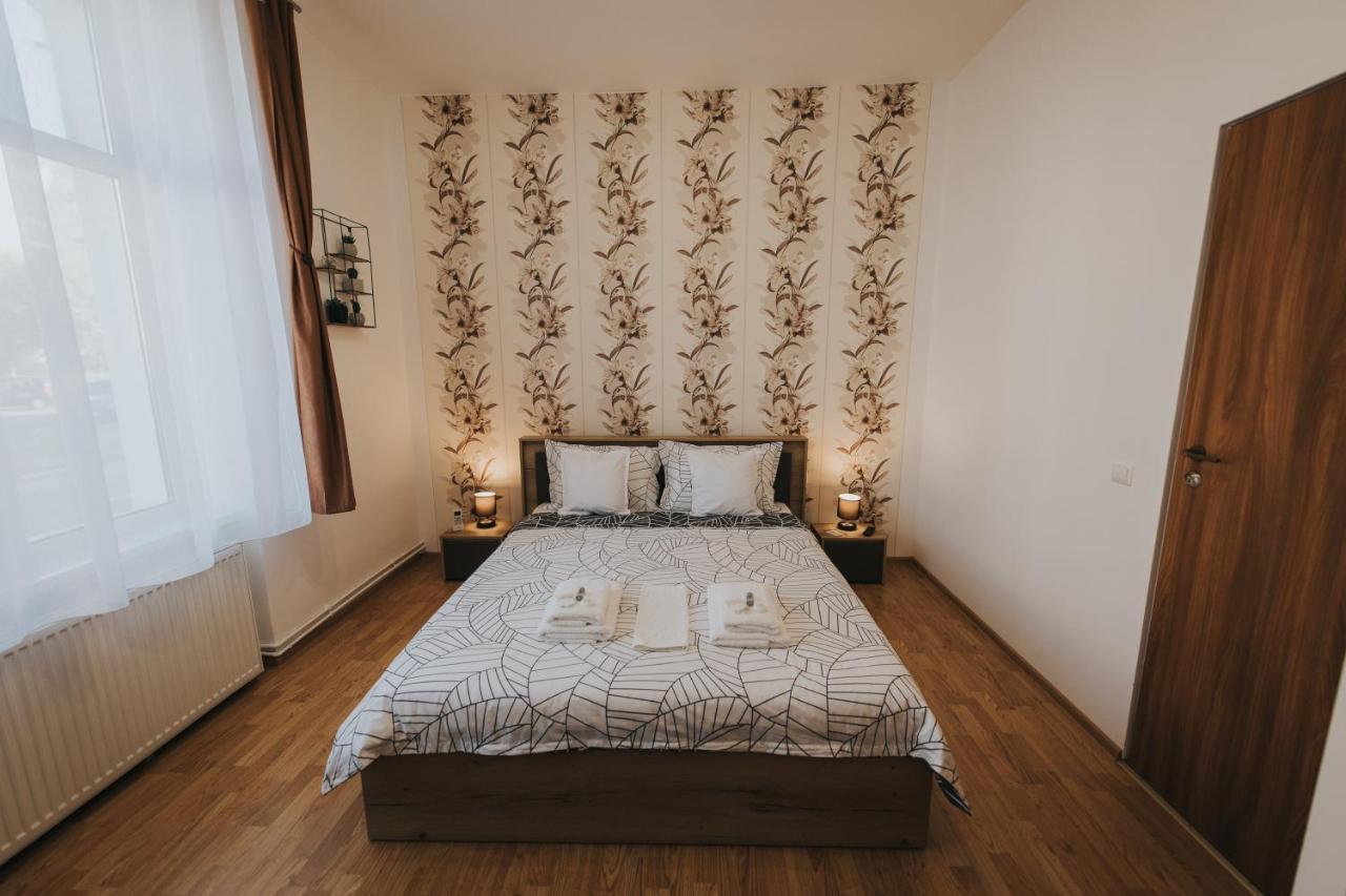 Gavri'S Classic Apartment Sibiu Exterior photo